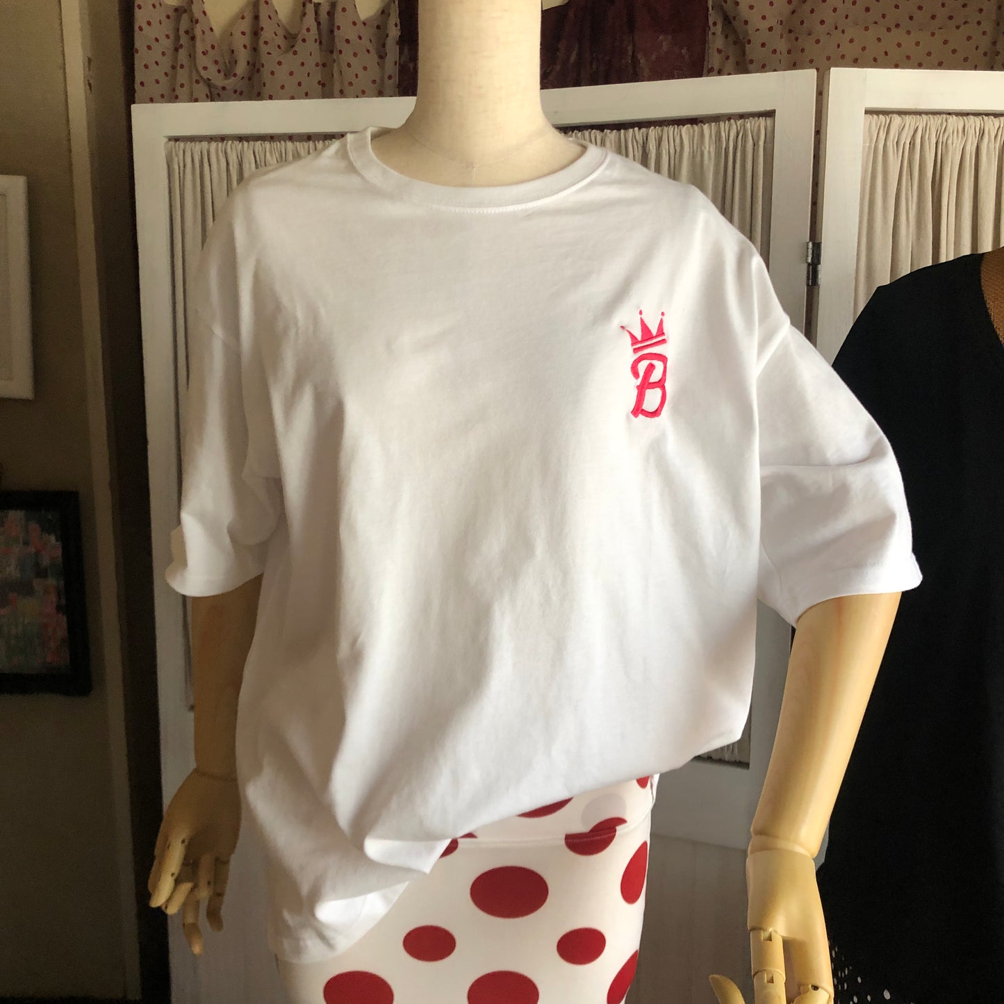 刺繍ロゴ ヘビーウェイトユニセックス ビッグシルエット Tシャツ